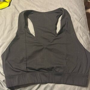 Fabletics sports bra with electronic pocket on back